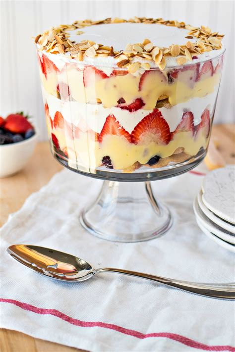 Traditional English Trifle - This traditional English trifle is a ...