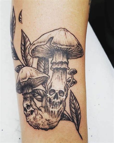 Mushroom Skull Tattoo Design 1 | Mushroom tattoos, Skull tattoo, Skull ...