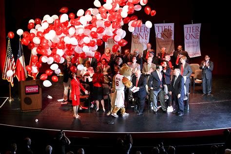 University of Houston celebrates Tier One status with big campus pep ...