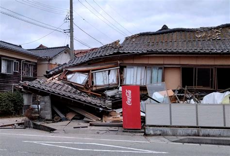 At least 8 dead after powerful earthquake strikes Japan, triggering ...