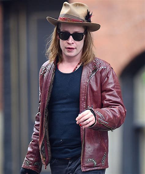 26+ macaulay culkin long hair - BupeEsmai