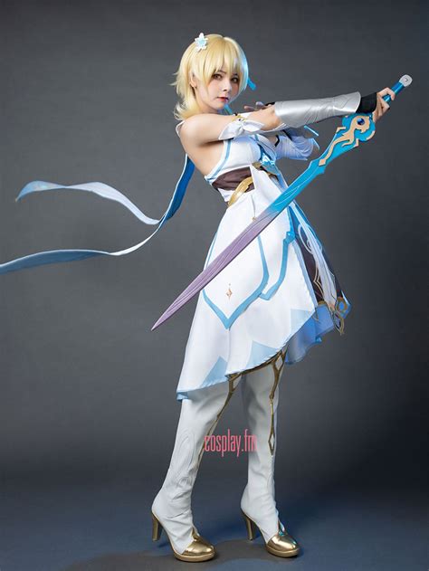 Lumine Genshin Impact Cosplay Genshin Impact Lumine Cosplay | Images ...