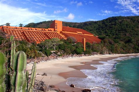 Las Brisas Ixtapa Cheap Vacations Packages | Red Tag Vacations