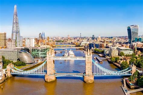 Cable 7 Tower Bridge France