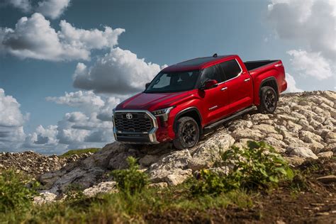 Preview: 2022 Toyota Tundra arrives with new platform, V-6 power, rear ...