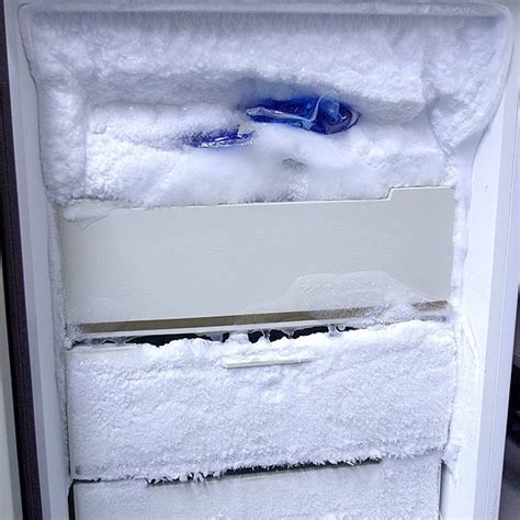 How to properly defrost your freezer to maintain its efficiency and ...