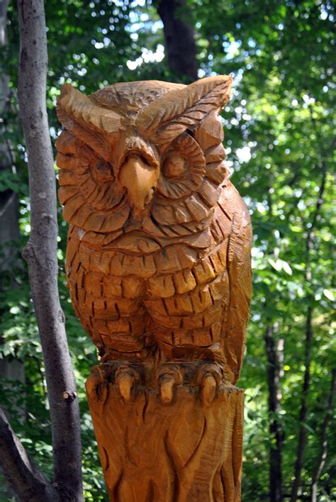 Owl Carving Tree Stump - Jaleada Mapanfu