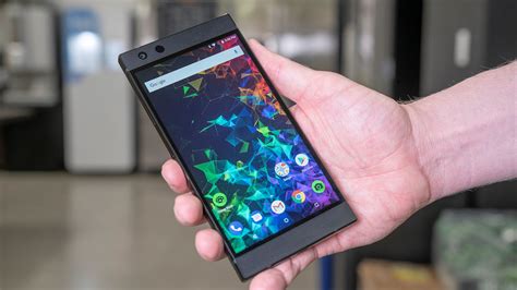 Razer Phone 2: Potentially the first flagship gaming phone - Newegg Insider