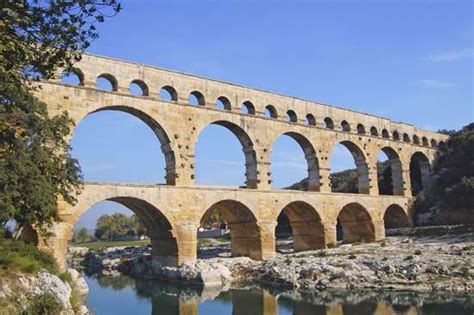 aqueduct - Students | Britannica Kids | Homework Help