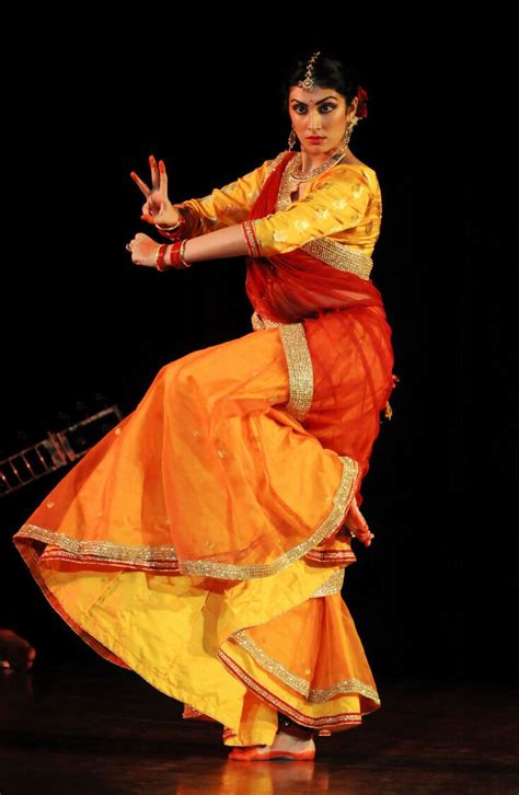 50 Fascinating Facts About Indian Culture (By Region) | Kathak dance ...