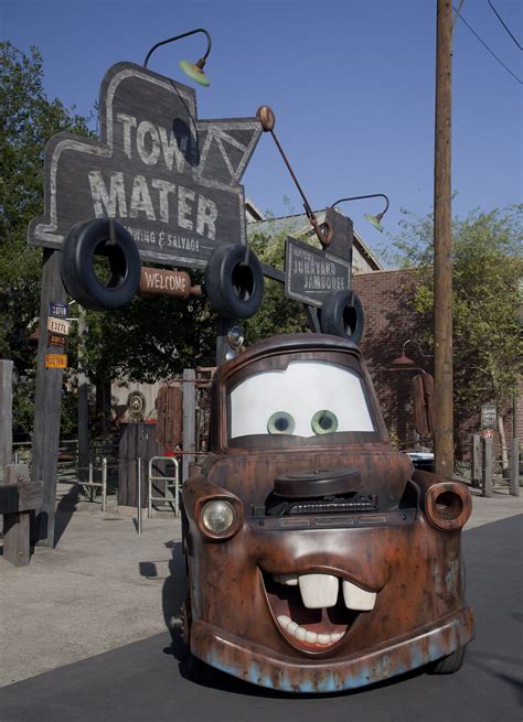 Mater’s Junkyard Jamboree | A Cars Land Experience | Simply Being Mommy