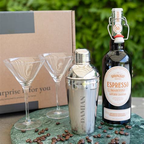 Personalised cocktail gift set - Espresso Martini | YourSurprise