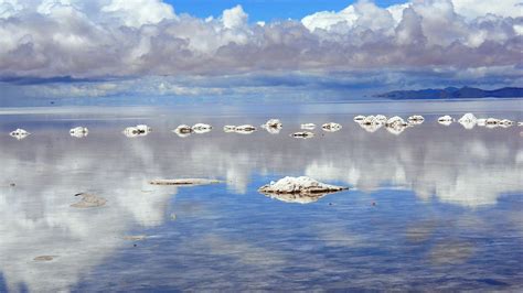 Salar De Uyuni in Bolivia ~ Must See how To?