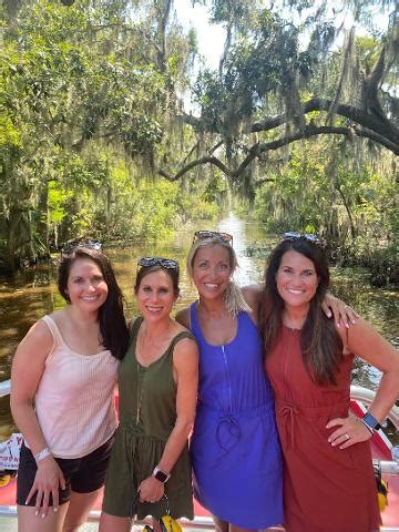 New Orleans Small Airboat Swamp Tour - Gators and Ghosts Reservations