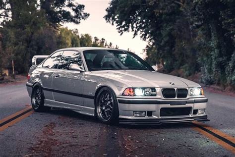 Tuning on the BMW E36 classic? Almost duty!