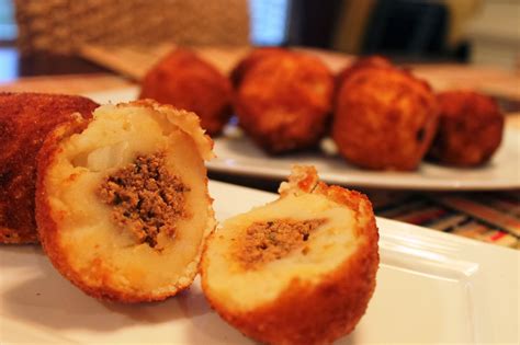 Rellenos de Papa (Stuffed Potato Balls) – One Kitchen Exploring Many ...