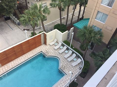 Courtyard by Marriott Orlando Downtown Pool: Pictures & Reviews ...