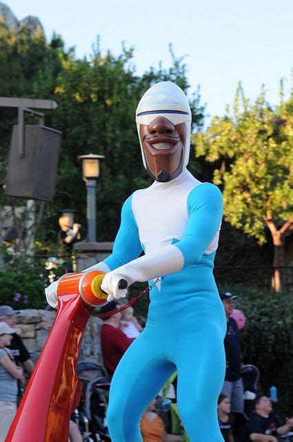 *FROZONE ~ The Incredibles... by Scott Barlow, via Flickr Frozone ...