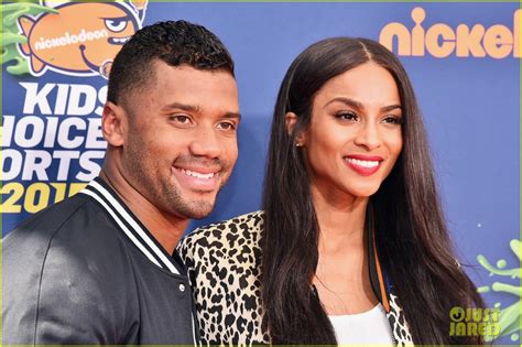 Ciara Supports Boyfriend Russell Wilson at Kids' Choice Sports Awards ...