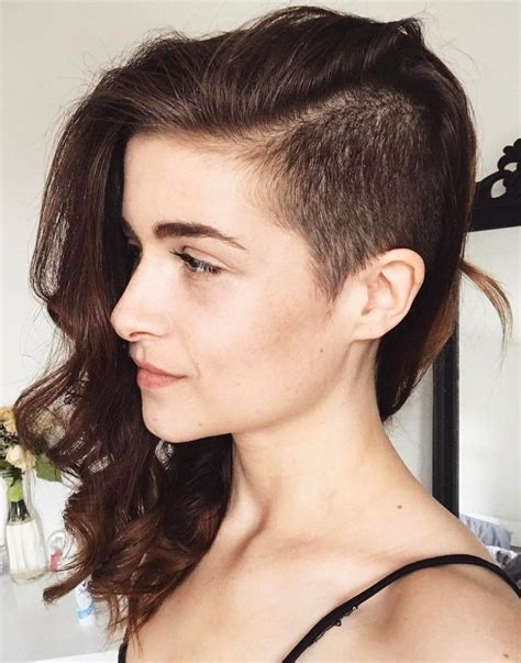 20 Stylish Buzz Cut Hairstyles for Women