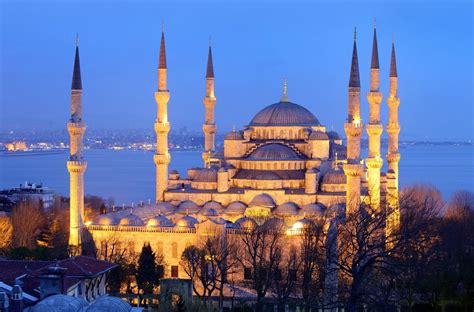 Blue Mosque Night | Blue mosque, Blue mosque istanbul, Places to go