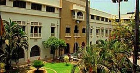 Maulana Azad College [MAC], Kolkata - Courses, Fees Structure ...