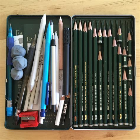 My favorite drawing supplies! – Jessica Lebo Art