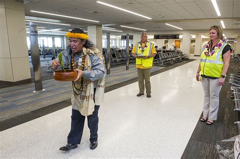 Honolulu airport gets upgraded terminal for Southwest arrival ...