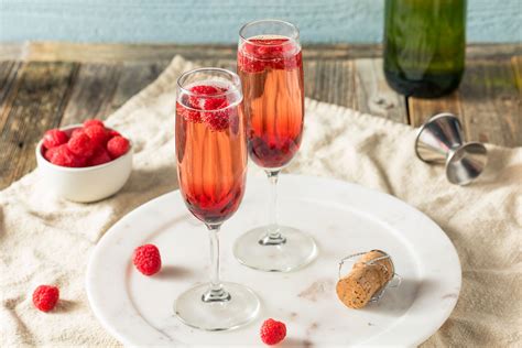 20 Prosecco cocktails you need to try, like, right now