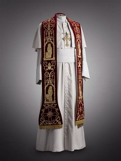 Etole brodée papale. Pope Embroidered Stole. | Tenue, Idées de mode ...