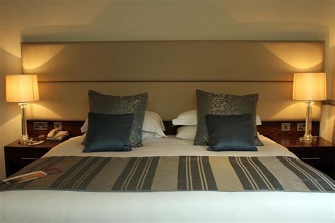 ROOMS – Rose & Crown Hotel – Salisbury