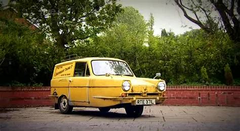 IMCDb.org: 1972 Reliant Regal Supervan III in "Fifth Gear, 2002-2021"