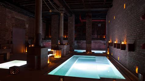 New York spas with hot pools, saunas and steam rooms to warm you up