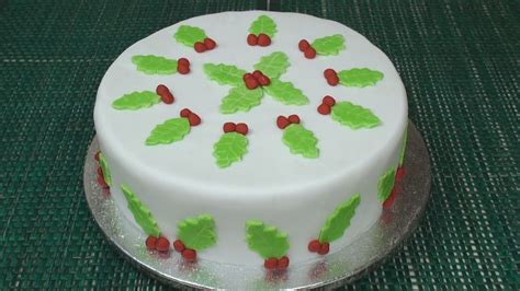 How To Make Christmas Cake Decoration Ideas