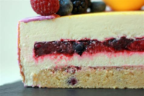 Lemon and Berry Mousse Cake Recipe - Dessert School