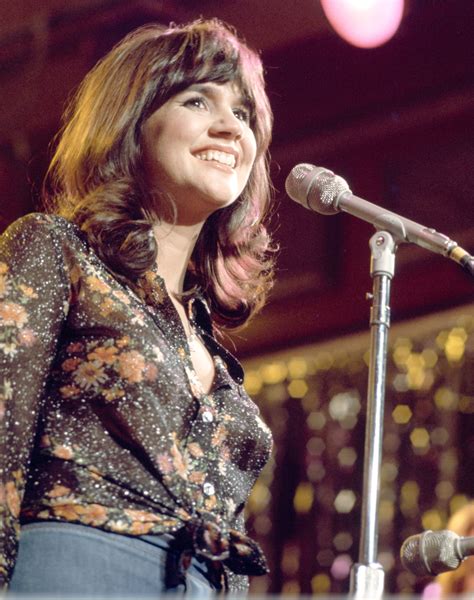 Linda Ronstadt on Living with Parkinson's: 'I'm Afraid of Suffering ...