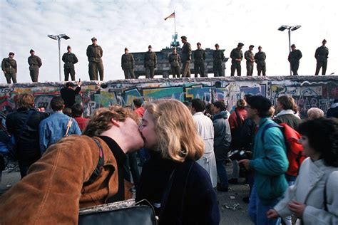 Here's How People Celebrated The Fall Of The Berlin Wall