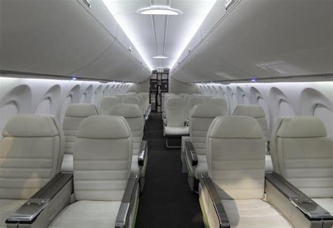 What is an Airplane Cabin? (with pictures)