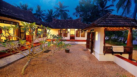 philipkuttys farm Kerala | Village house design, Traditional home ...