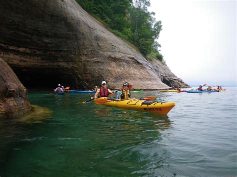 Sea Kayaking the Pictured Rocks National Lakeshore, Marquette, Michigan ...