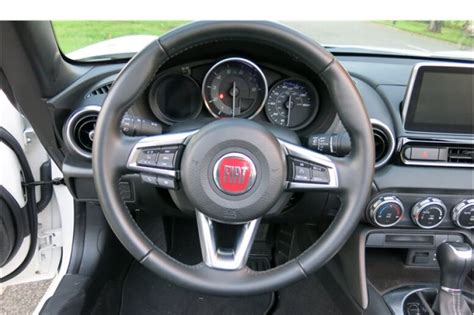 2020 FIAT 124 Spider: 86 Interior Photos | U.S. News