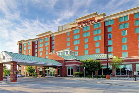 Hilton Garden Inn Ottawa Airport 2400 Alert Road Ottawa, ON Hotels ...