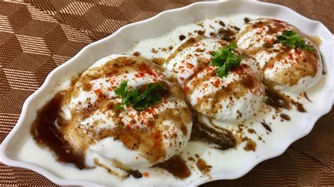 Most Delicious Dahi Vada Recipe | Soft Dahi Bhalla | 40 Mins | Bakaasur ...