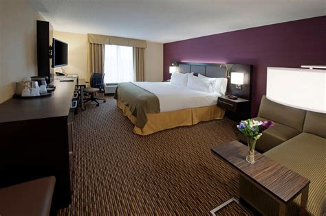 Holiday Inn Express & Suites Clearfield, 1625 Industrial Park Rd ...