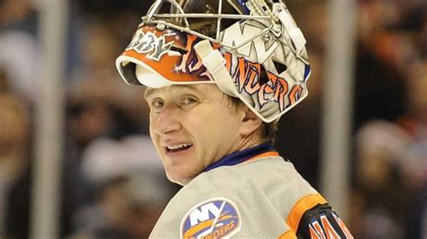 With Evgeni Nabokov hurt, Islanders sign a backup goalie - Newsday