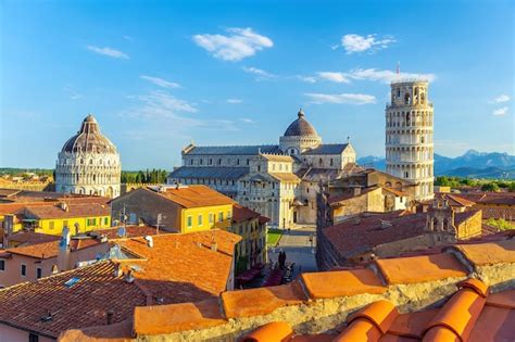 Premium Photo | The famous leaning tower in pisa italy with beautiful ...