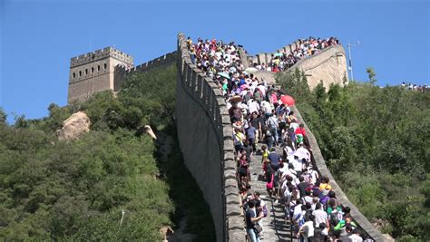 GREAT WALL OF CHINA - SEPTEMBER 2015: Huge Crowds Visit The Great Wall ...