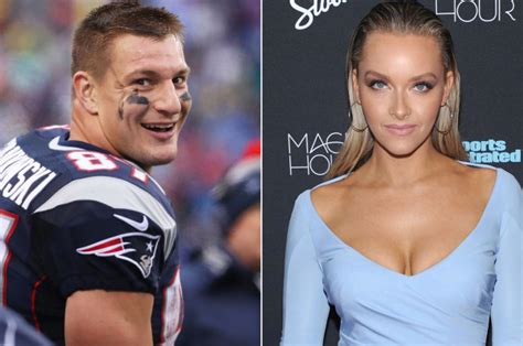 Rob Gronkowski's Girlfriend Camille Kostek Finally Comments on Gronk's ...