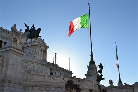 Signification et origine du drapeau Italien - Voyageur Italie