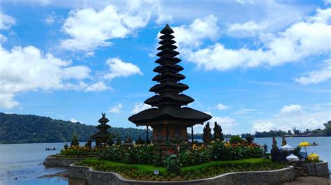 Danau Beratan Bedugul Bali — Arif Setiawan